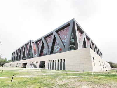 塔里木大学体育馆